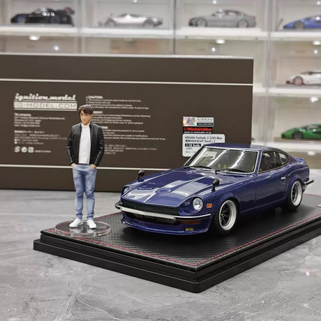 [Ignition] 1:18 Nissan 1971 Fairlady Z S30 blauw modelauto Hars