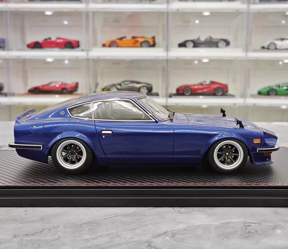 [Ignition] 1:18 Nissan 1971 Fairlady Z S30 Blue Model Car Resin