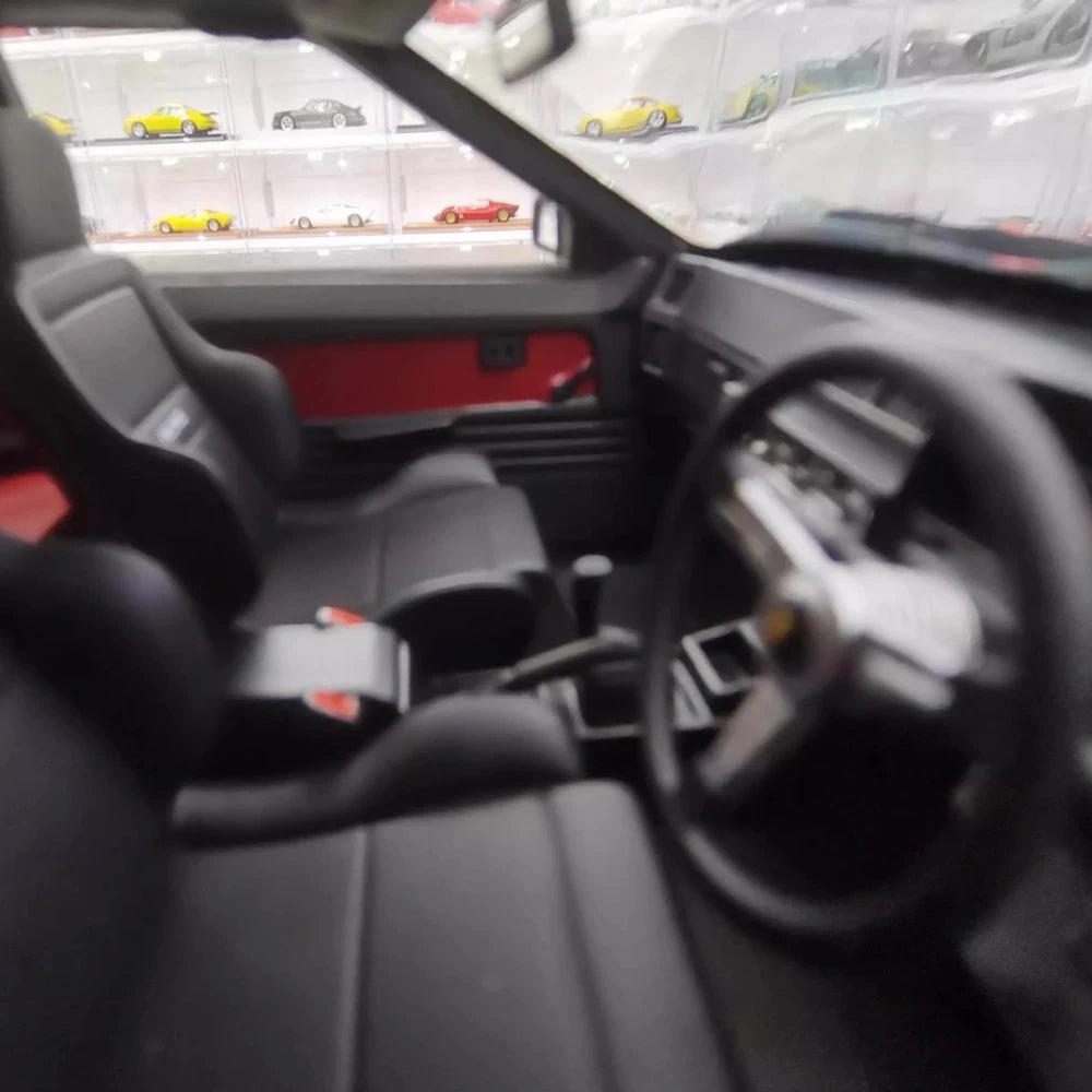 [Ignition] 1:18 Nissan 1983 Skyline R30 2000 RS Turbo rouge voiture miniature Resin