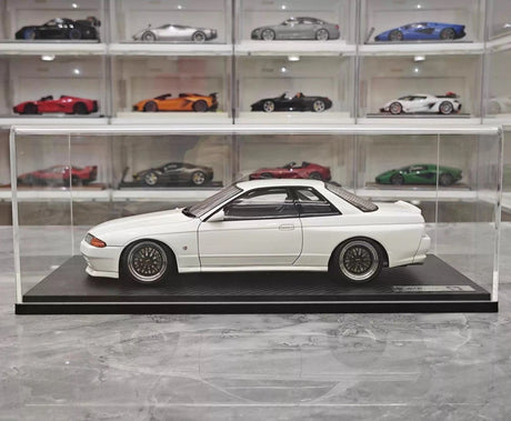 [Ignition] 1:18 Nissan 1989 GT-R R32 wit modelauto Hars