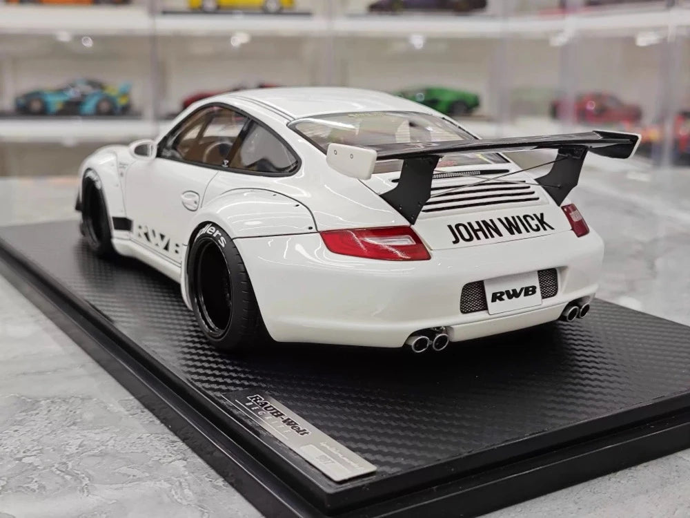 [Ignition] 1:18 Porsche 2009 997 GT3 RWB Widebody White & Black Model Car Resin