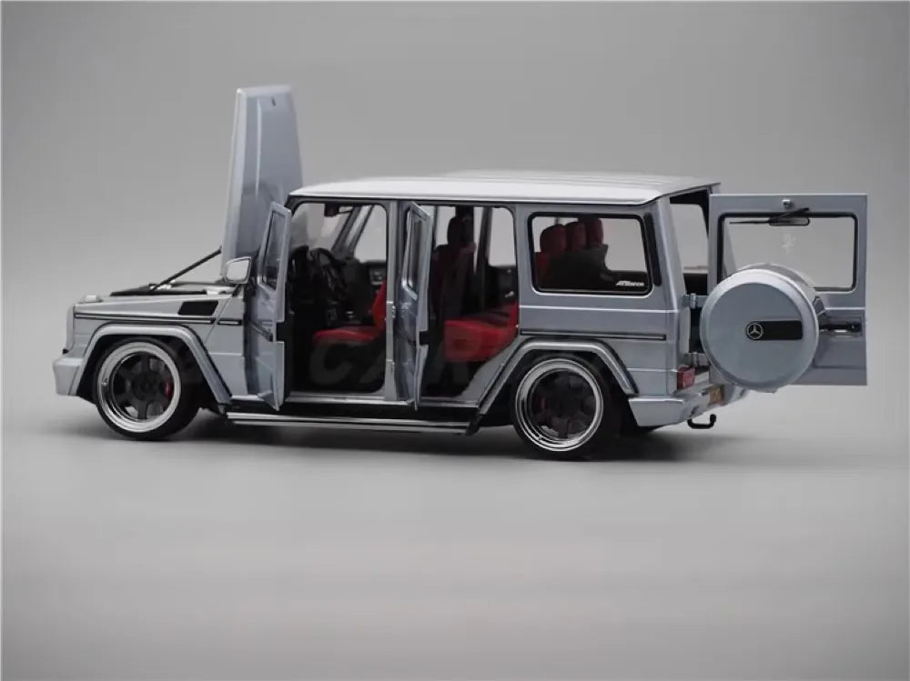 [iScale] 1:18 Mercedes-Benz 2016 G500 G-Klasse G63 Custom Diamond Silver Die-Cast