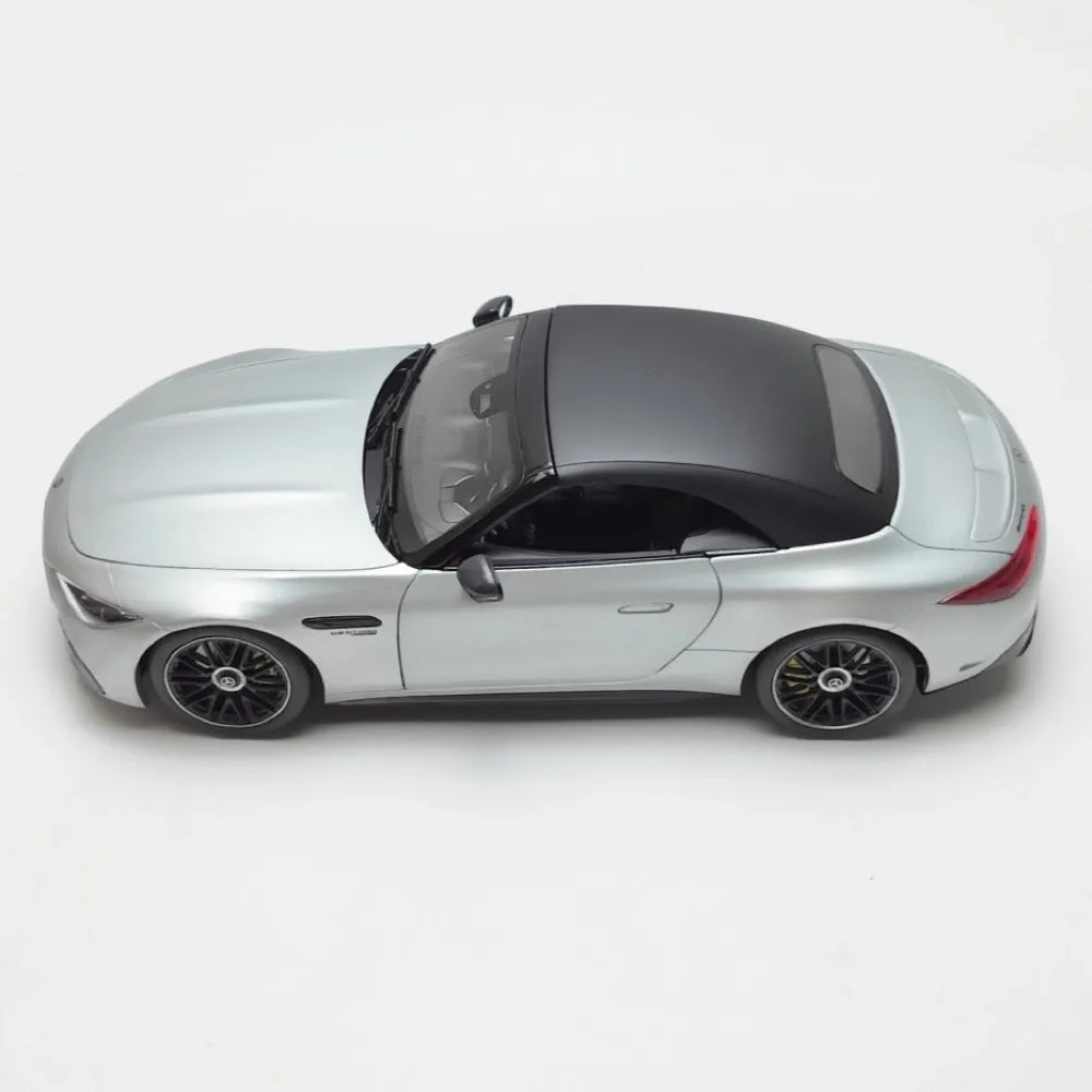 [iスケール] 1:18 Mercedes-Benz 2022 AMG SL63 R232 Convertible シルバー モデルカー Die-Cast
