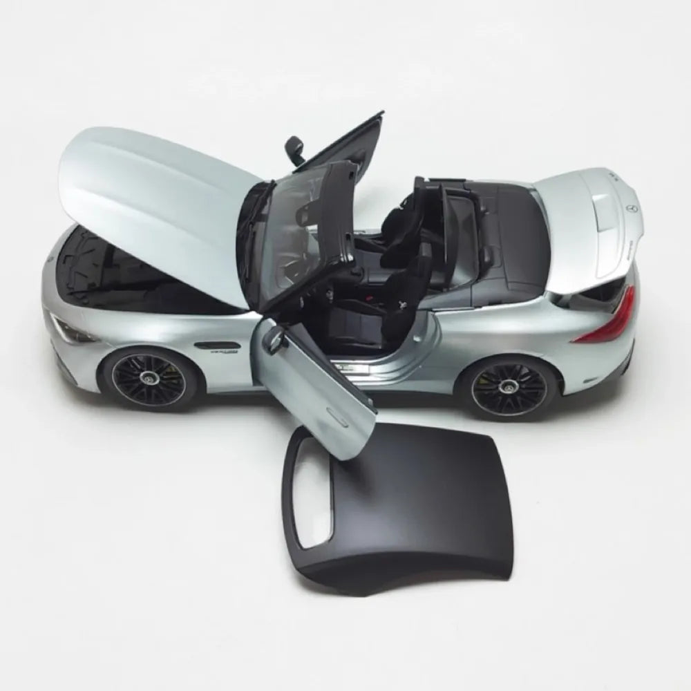 [iScale] 1:18 Mercedes-Benz 2022 AMG SL63 R232 Convertible Silver Model Car Die-Cast