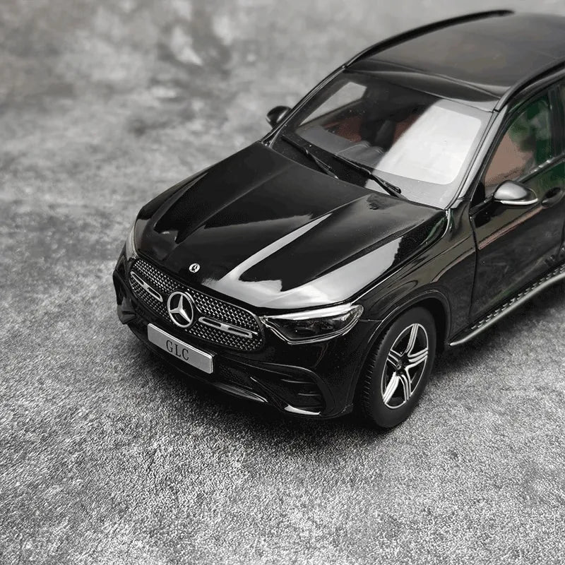 [iスケール] 1:18 Mercedes-Benz 2024 GLC X254 ブラック モデルカー Die-Cast