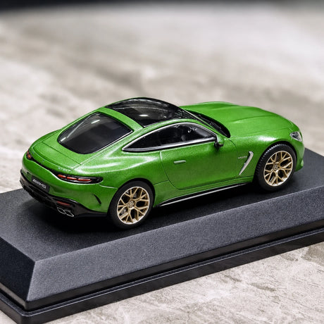 iScale Mercedes-AMG 2023 GT 63 4MATIC+ Coupe C192 Green 1:43 – Collectible Diecast Model Die-Cast