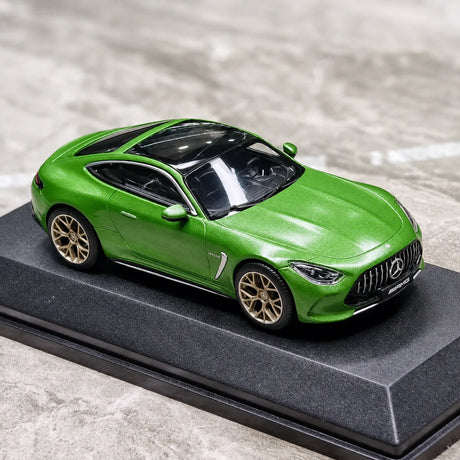 iScale Mercedes-AMG 2023 GT 63 4MATIC+ Coupe C192 Green 1:43 – Collectible Diecast Model Die-Cast