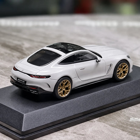 iScale Mercedes-AMG 2023 GT 63 4MATIC+ Coupe C192 White 1:43 – Collectible Diecast Model Die-Cast