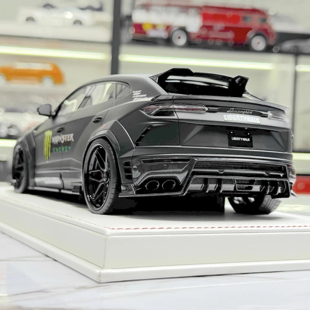 [IVY] 1:18 Lamborghini 2019 Urus LBWK Monster Energy Model Car Resin