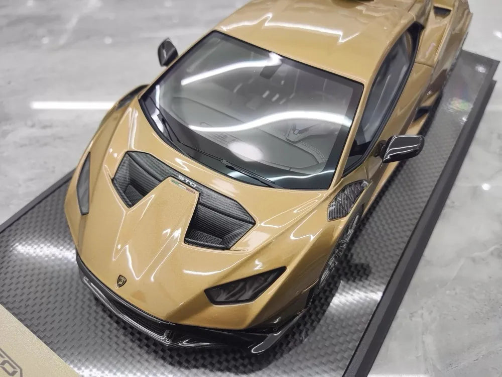 [IVY] 1:18 Lamborghini 2021 Huracan STO Brown Model Car Resin