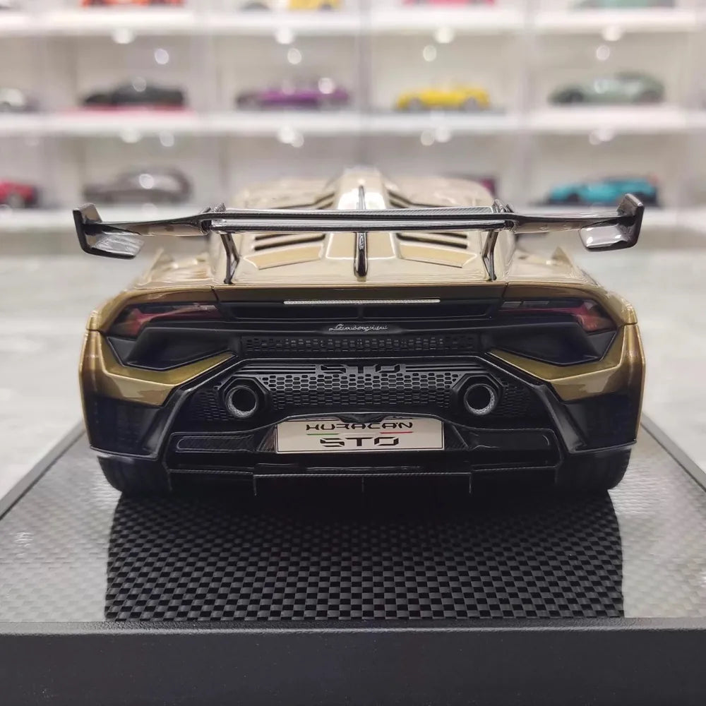[IVY] 1:18 Lamborghini 2021 Huracan STO Brown Model Car Resin