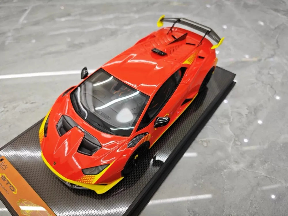 [IVY] 1:18 Lamborghini 2021 Huracan STO Orange Model Car Resin