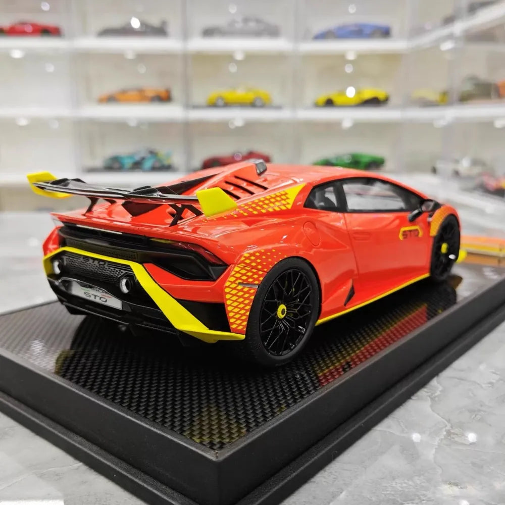 [IVY] 1:18 Lamborghini 2021 Huracan STO oranje modelauto Hars
