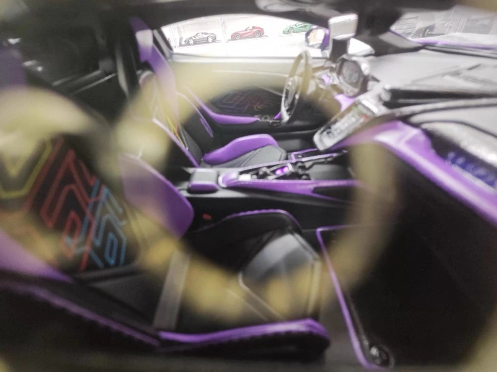 [IVY] 1:18 Lamborghini 2023 Revuelto Opera Unica Purple pienoismalli Hartsi