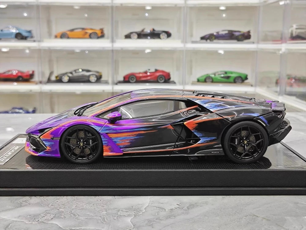 [IVY] 1:18 Lamborghini 2023 Revuelto Opera Unica Purple pienoismalli Hartsi