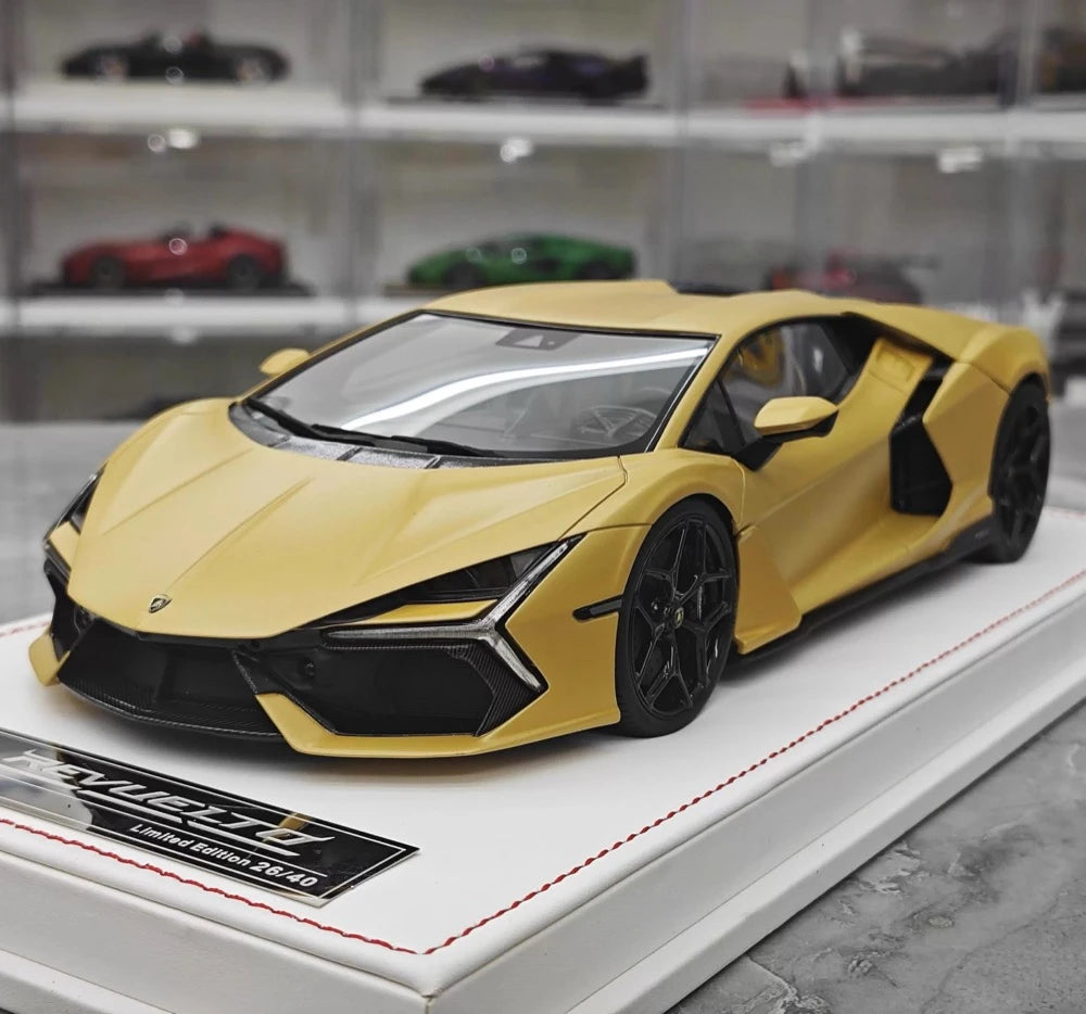 [IVY] 1:18 Lamborghini 2023 Revuelto Opera Unica Yellow Model Car Resin