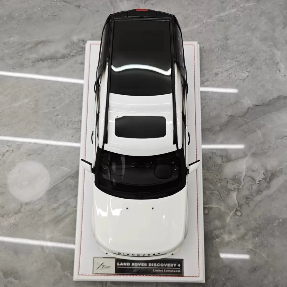 [IVY] 1:18 Land Rover 2009 Discovery 4 Black & White Model Car Resin