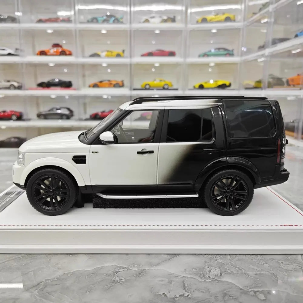 [IVY] 1:18 Land Rover 2009 Discovery 4 Black & White Model Car Resin