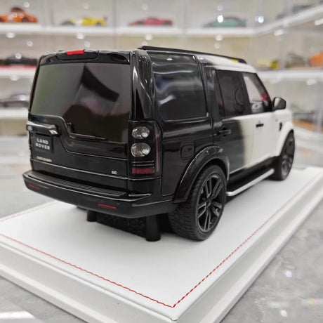 [IVY] 1:18 Land Rover 2009 Discovery 4 Black & White Model Car Resin