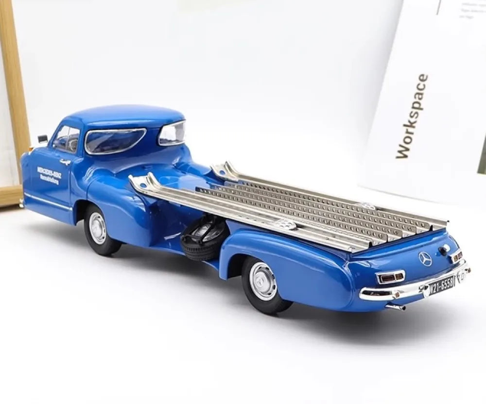 [IVY] 1:18 Mercedes-Benz 1954 Blue Wonder Renntransporter Model Car Resin