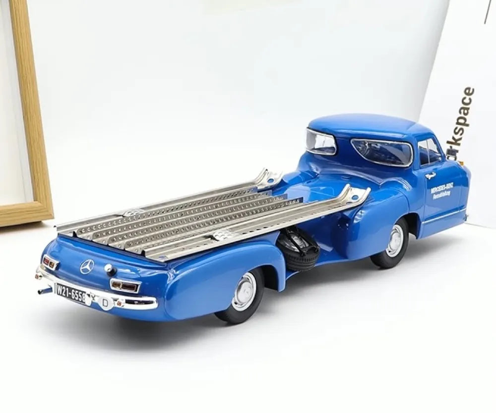 [IVY] 1:18 Mercedes-Benz 1954 Blue Wonder Renntransporter Model Car Resin