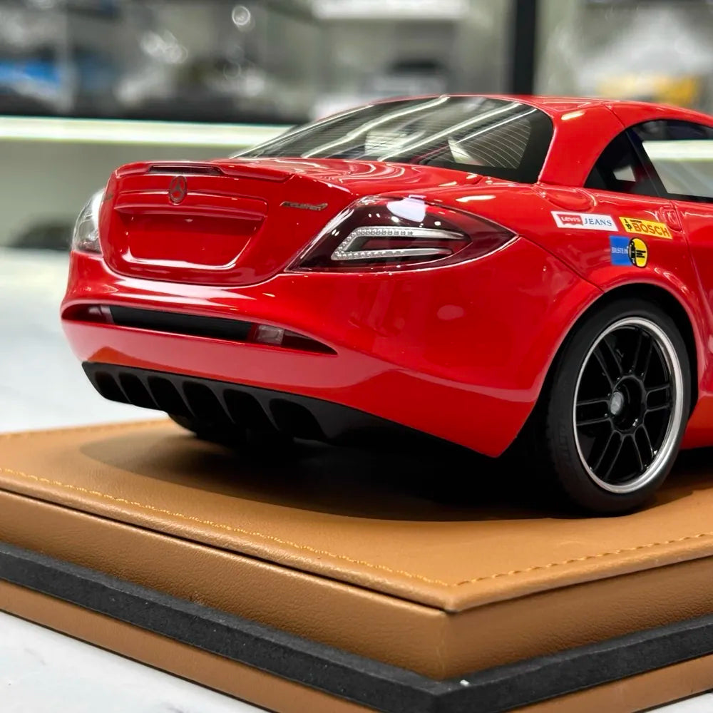 [IVY] 1:18 Mercedes-Benz 2006 SLR McLaren 722 Edition rood modelauto Hars
