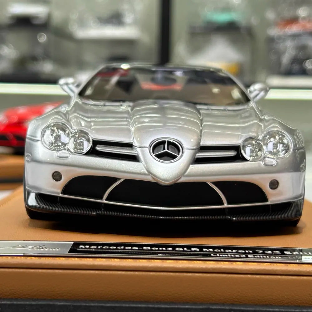 [IVY] 1:18 Mercedes-Benz 2006 SLR McLaren 722 Edition Silver & Star Model Car Resin