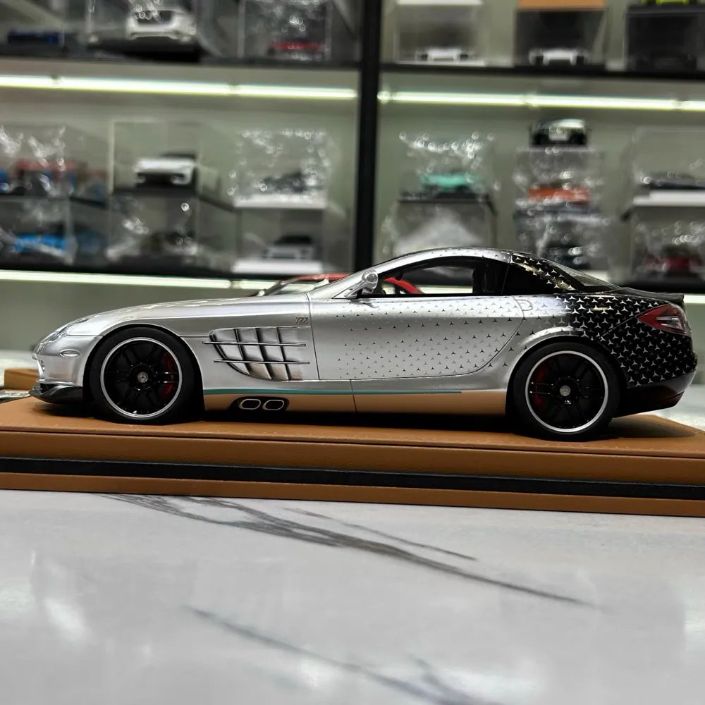 [IVY] 1:18 Mercedes-Benz 2006 SLR McLaren 722 Edition Silver & Star Model Car Resin