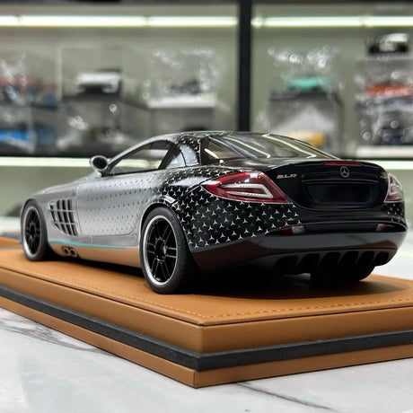 [IVY] 1:18 Mercedes-Benz 2006 SLR McLaren 722 Edition Silver & Star Model Car Resin