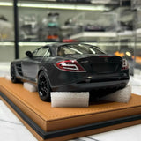 [IVY] 1:18 Mercedes-Benz 2006 SLR McLaren 722 Edition Black Model Car Resin