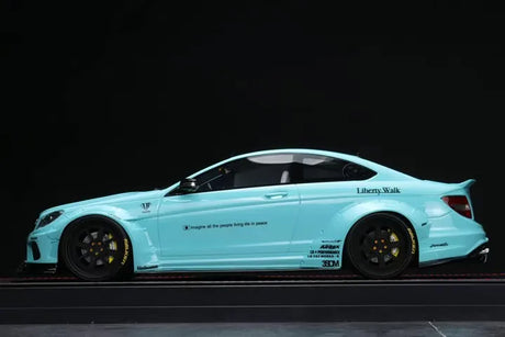 [IVY] 1:18 Mercedes-Benz 2013 C63 AMG W204 LBWK 507 Edition Tiffany Blue Resin