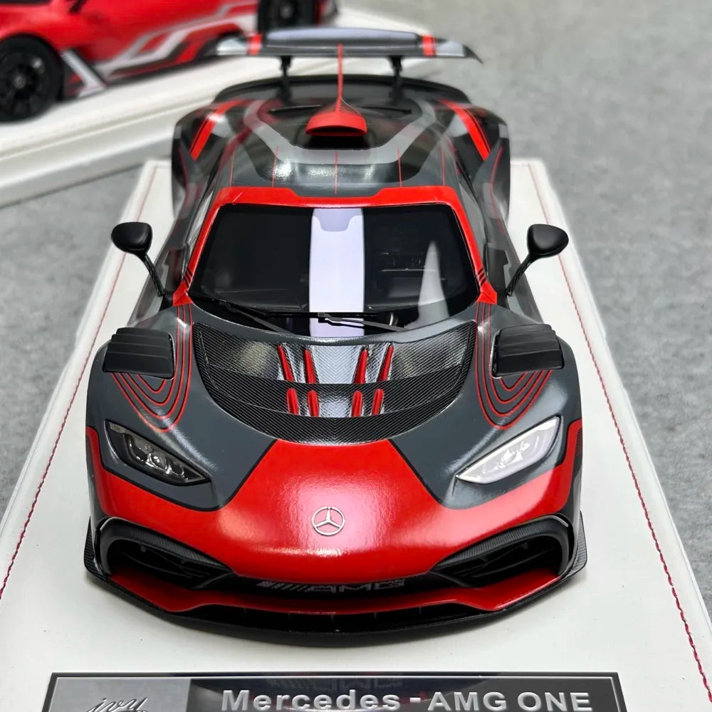[IVY] 1:18 Mercedes-Benz 2022 AMG ONE Digital Model Car Resin