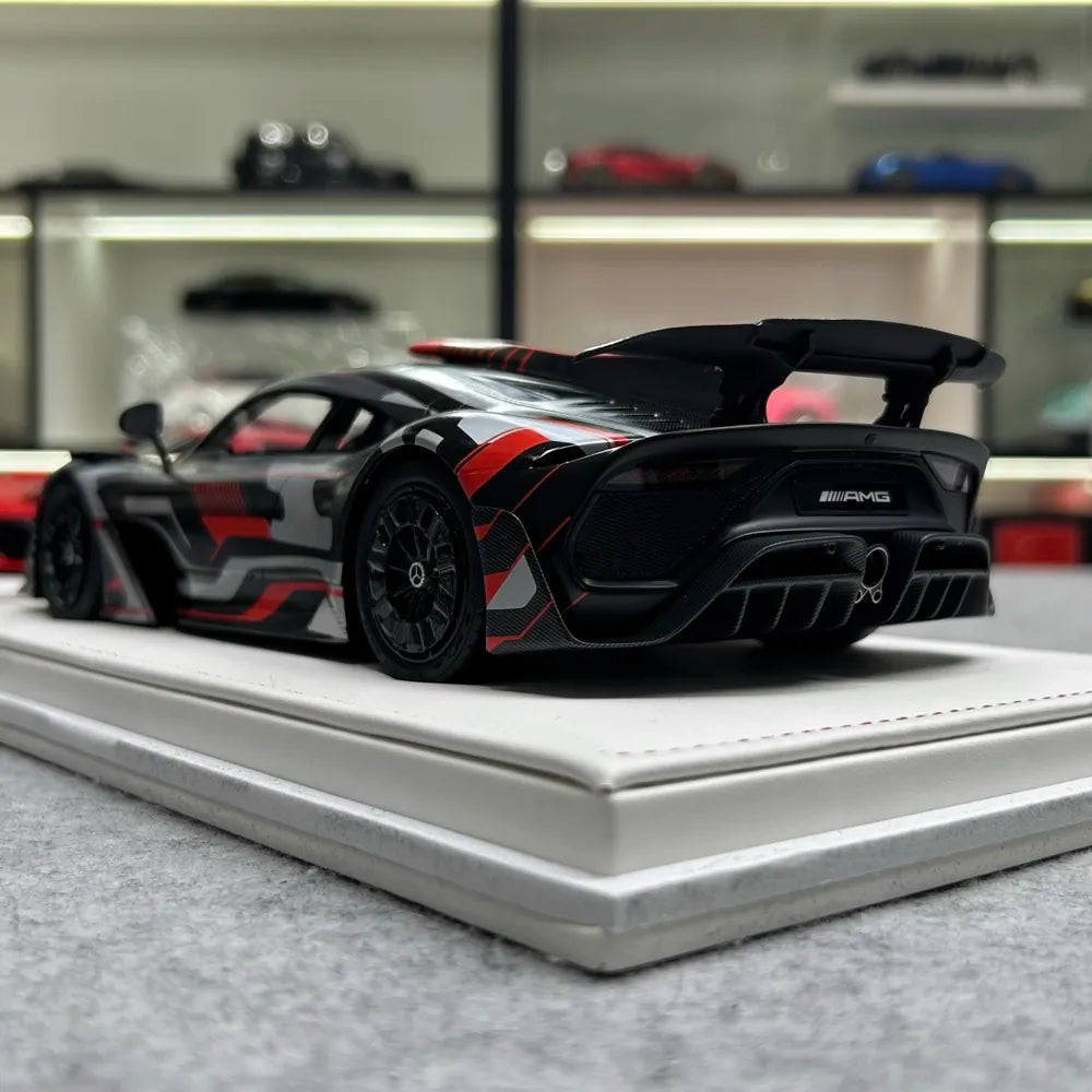 [IVY] 1:18 Mercedes-Benz 2022 AMG ONE Digital Model Car Resin
