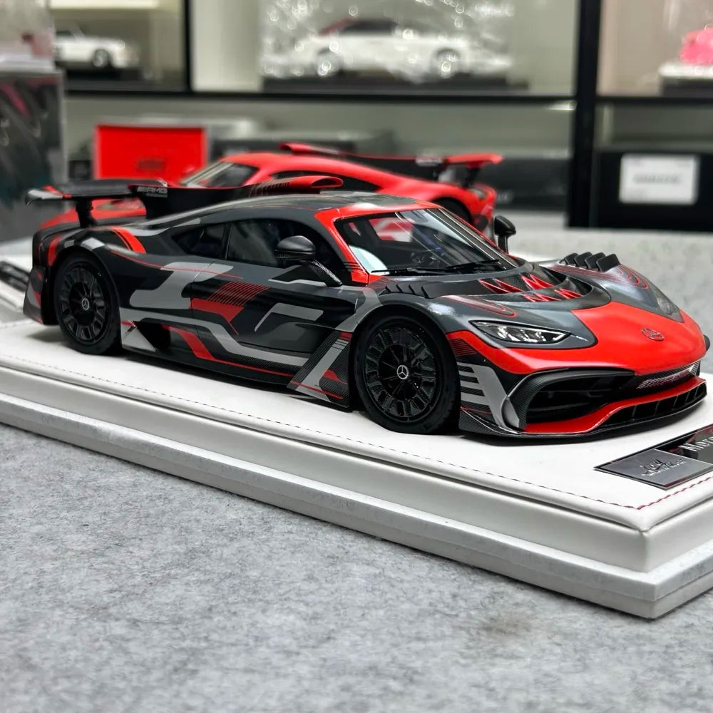 [IVY] 1:18 Mercedes-Benz 2022 AMG ONE Digital Model Car Resin