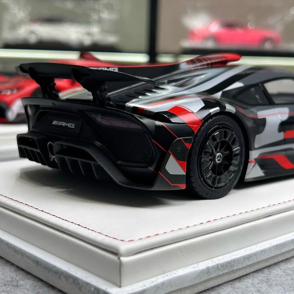 [IVY] 1:18 Mercedes-Benz 2022 AMG ONE Digital Model Car Resin