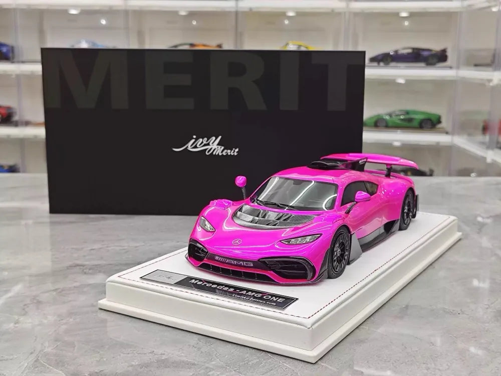 [IVY] 1:18 Mercedes-Benz 2022 AMG ONE Pink Model Car Resin