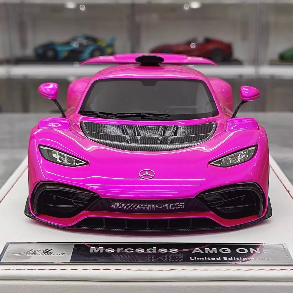 [IVY] 1:18 Mercedes-Benz 2022 AMG ONE Pink Model Car Resin