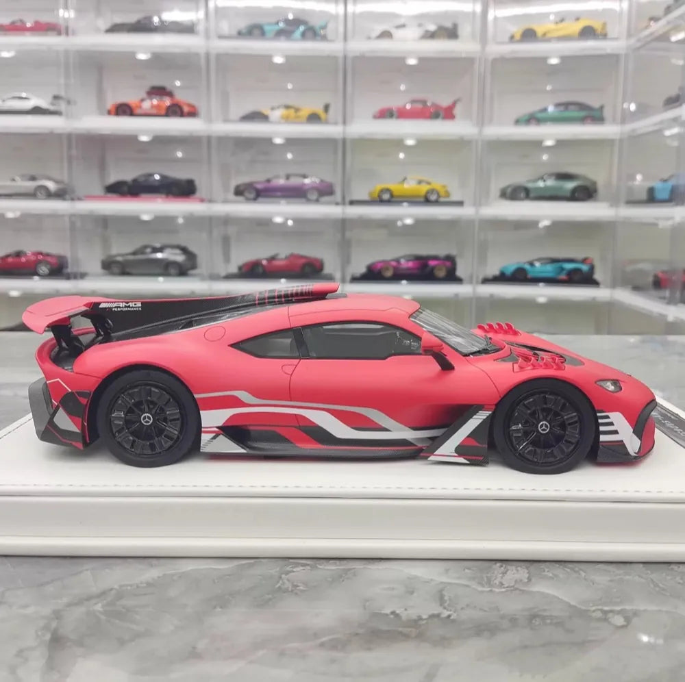 [IVY] 1:18 Mercedes-Benz 2022 AMG ONE Red Model Car Resin