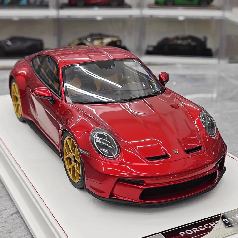 [IVY] 1:18 Porsche 2023 911 992 S/T Red Model Car Resin