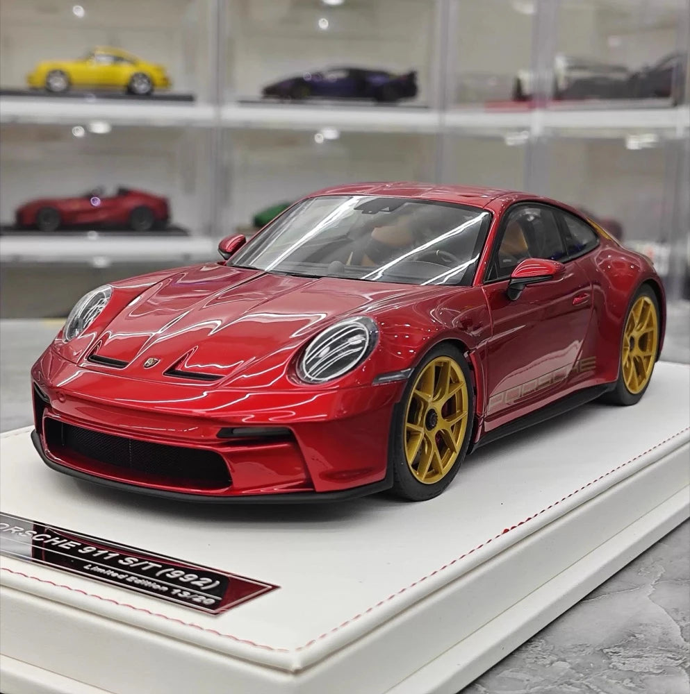 [IVY] 1:18 Porsche 2023 911 992 S/T Red Model Car Resin