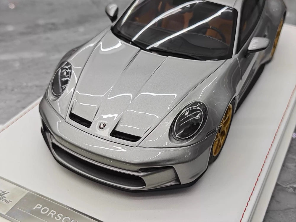 [IVY] 1:18 Porsche 2023 911 992 S/T Silver Model Car Resin