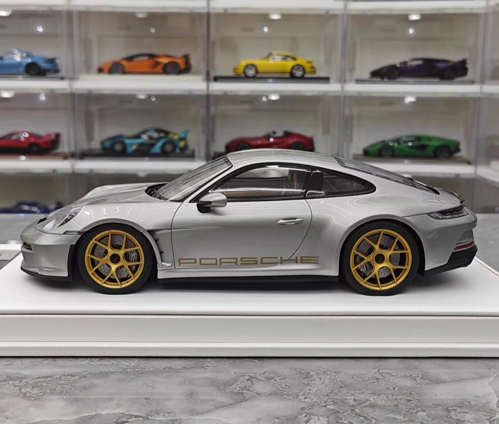 [IVY] 1:18 Porsche 2023 911 992 S/T Silver Model Car Resin
