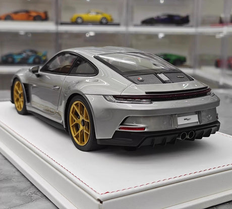 [IVY] 1:18 Porsche 2023 911 992 S/T Silver Model Car Resin