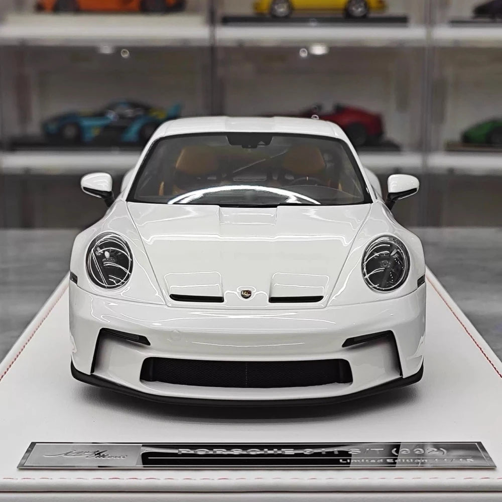 [IVY] 1:18 Porsche 2023 911 992 S/T White Model Car Resin