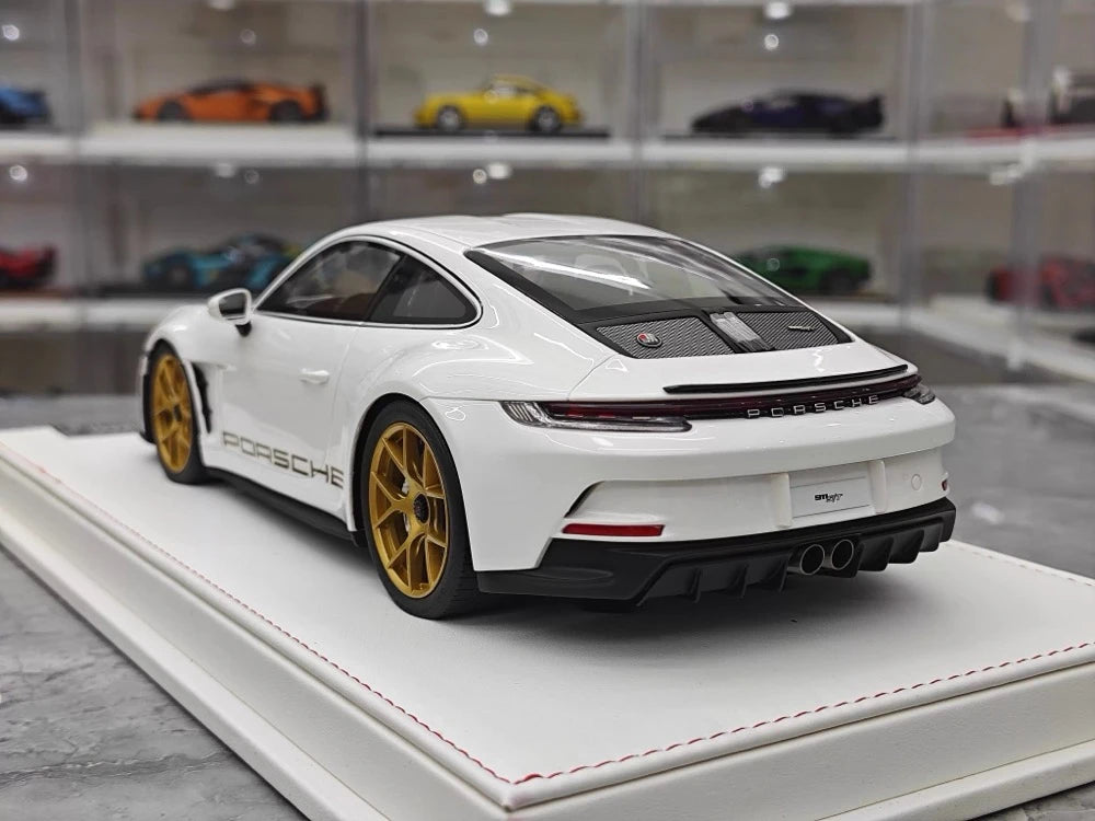 [IVY] 1:18 Porsche 2023 911 992 S/T White Model Car Resin