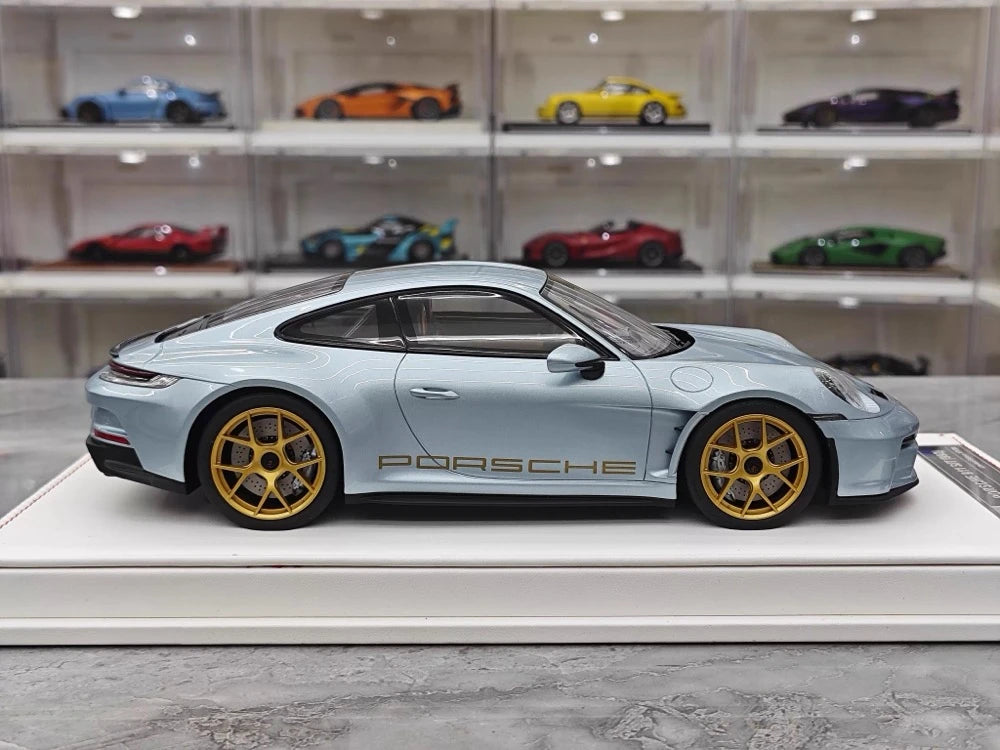 [IVY] 1:18 Porsche 2023 911 992 S/T Ice Blue Model Car Resin