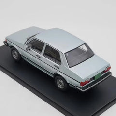 [IXO] 1:24 Volkswagen 1981 Atlantic modellino di auto Die-Cast