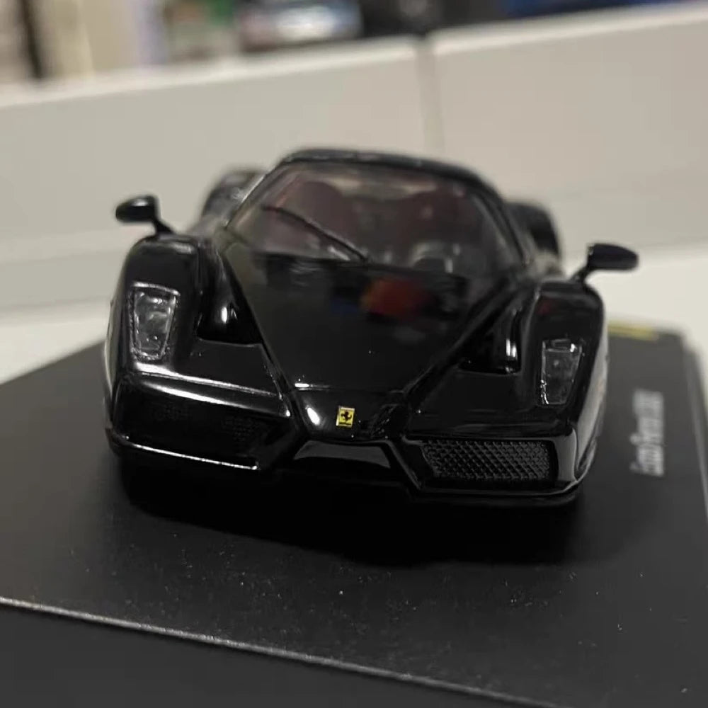 [IXO] 1:43 Ferrari 2002 Enzo Black Model Car Die-Cast