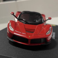 [IXO] 1:43 Ferrari 2013 LaFerrari Red Model Car Die-Cast