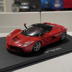 [IXO] 1:43 Ferrari 2013 LaFerrari Red Model Car Die-Cast